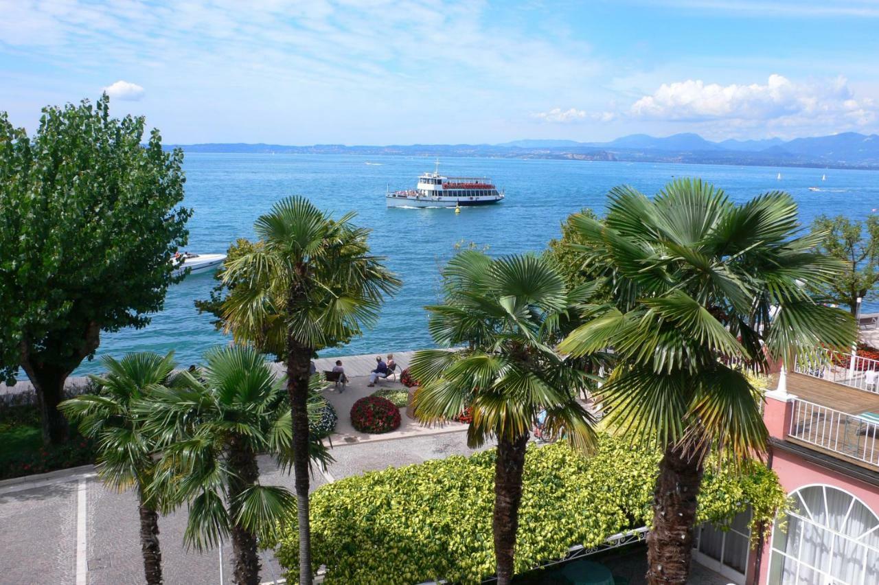 Hotel Alla Riviera Bardolino Exterior photo