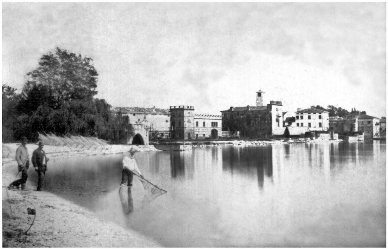 Hotel Alla Riviera Bardolino Exterior photo
