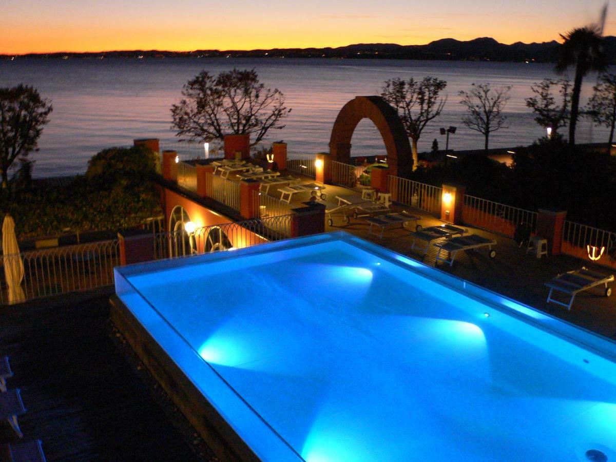 Hotel Alla Riviera Bardolino Exterior photo